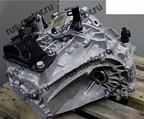 Коробка передач HYUNDAI i30 КПП 6-ступенчатая - D4FB-F BZ301220 - WBJ6 - Bj 2012 - 13550 km