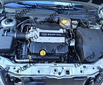 Двигатель 2005 Opel Vectra C Signum 3,2 V6 бензиновый Двигатель Мотор   Z32SE 211 PS