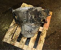 Коробка передач PEUGEOT PARTNER КПП 5-ступенчатая - PSA 9H03 0075846 - 20DP47 / 223276 - Bj 2010