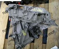 Коробка передач RENAULT MEGANE II КПП 5-ступенчатая - JH3142 - Bj 2006 - 102890 km
