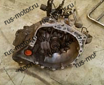 Коробка передач TOYOTA YARIS КПП 5-ступенчатая - 1.3EDC4 - C551 - Bj 2006 - 53000 km